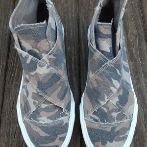 Gypsy Jazz Camo Shoes